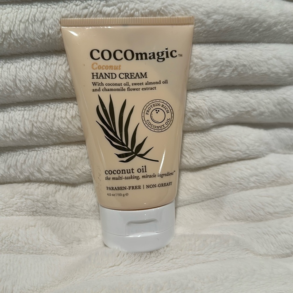 COCOmagic Coconut Hand Cream with Coconut Oil, Sweet Almond, Chamomile. 4.0 ozs.